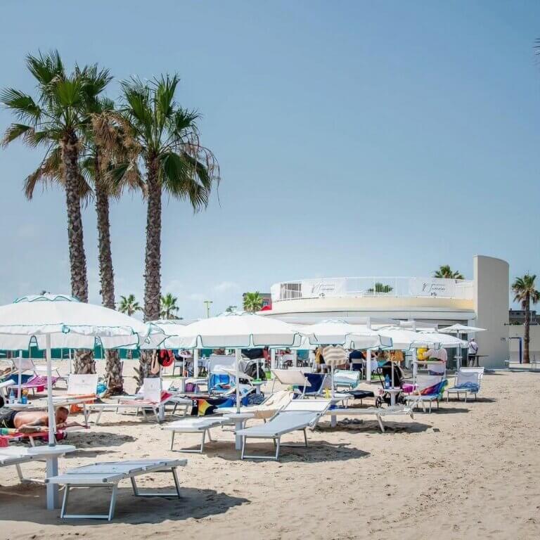 Stella Maris, a Sottomarina arrivano le ville fronte mare